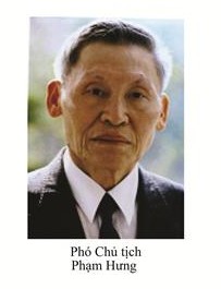 Phạm Hưng (tên thật: Bùi Văn Tường)