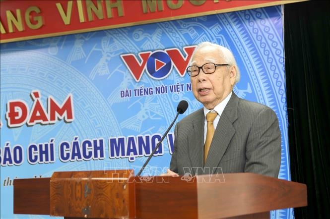 Phan Quang (tên thật Phan Quang Diêu)