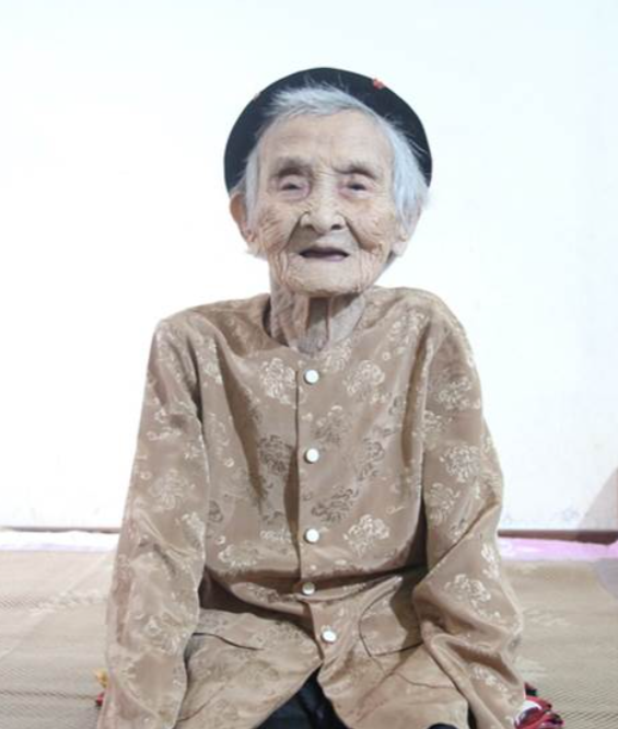 Bà mẹ Việt Nam anh hùng Lê Thị Sáu