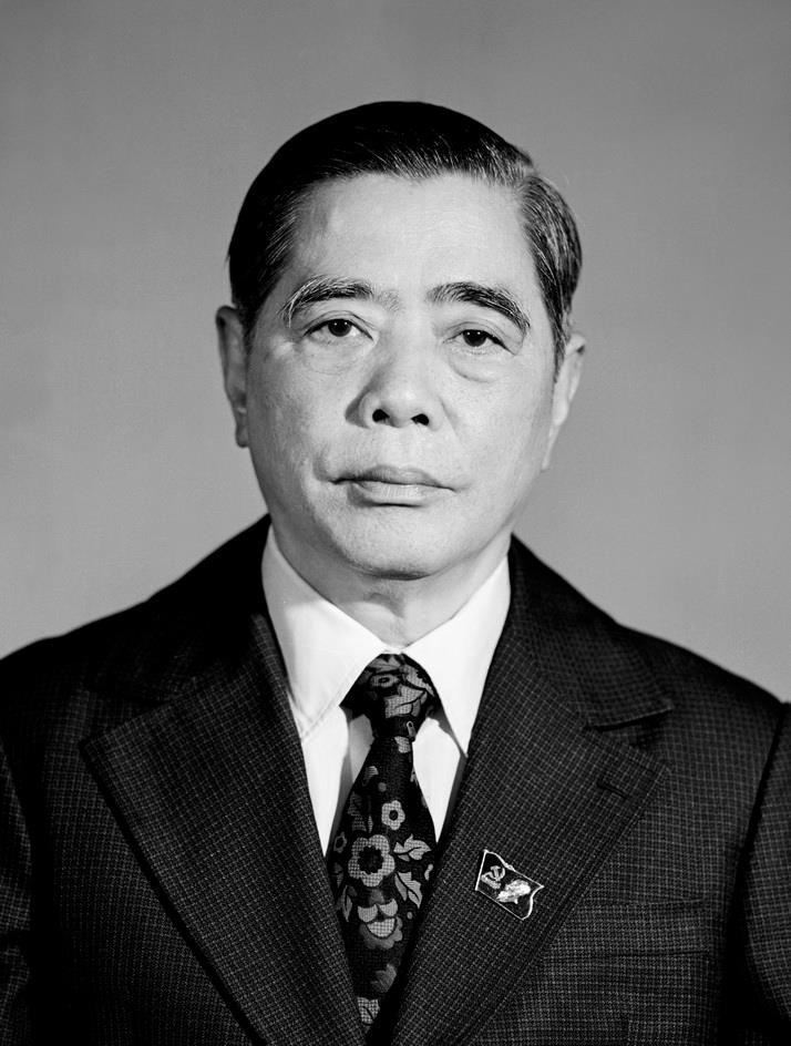NGUYỄN VĂN LINH