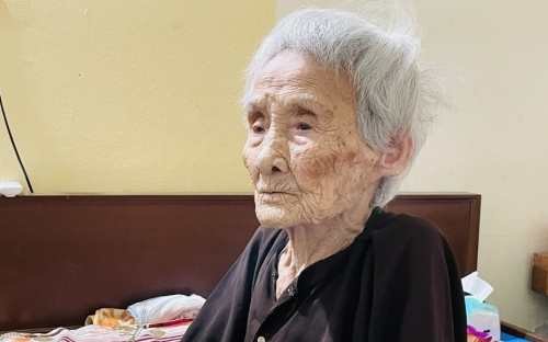 Mẹ Lê Thị Sáu